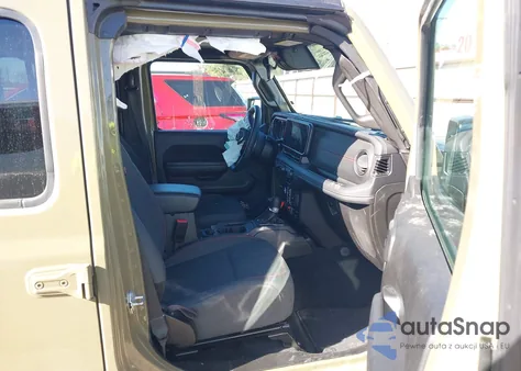 2025 Jeep Wrangler 4-Door Rubicon 4X4 from USA, damaged, VIN 1C4PJXFN2SW527528